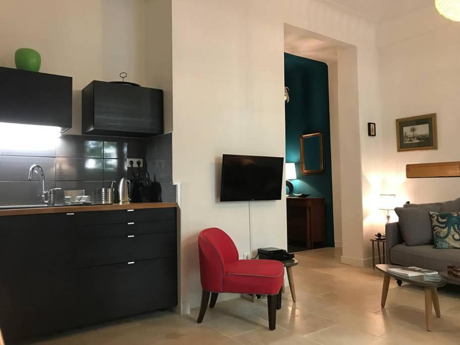 Homelivia, Luxueux Appartement Avec Jardin Prive 니스 외부 사진